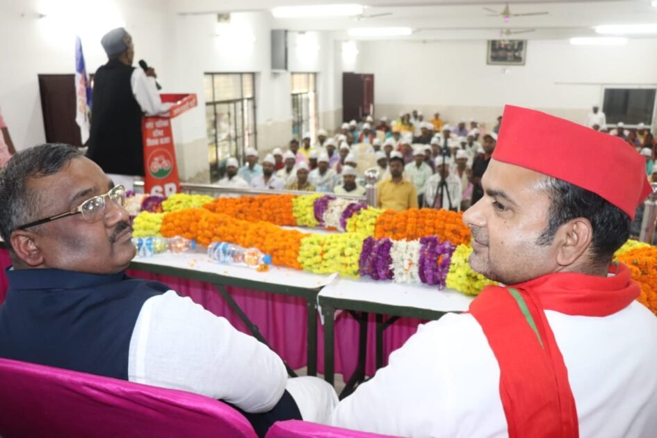 जनवादी पार्टी सोशलिस्ट के राष्ट्रीय अध्यक्ष का सिसवा नगर पालिका परिषद के अशर्फी अतिथि भवन में हुआ भव्य स्वागत 2 IMG 20211107 WA0022