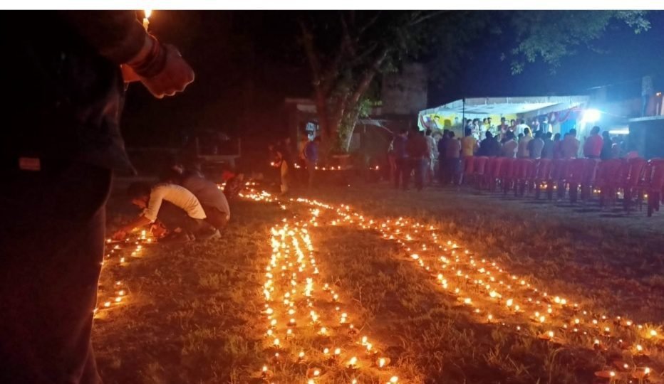 श्री कृष्ण गौशाला में श्रद्धा पूर्वक हुआ दीपदान, प्रकाश से झिलमिलाया हर कोना 3 IMG 20211121 211007
