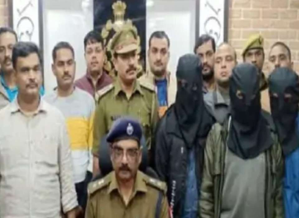 पुलिस ने साधु और साध्वी के डबल मर्डर का पर्दाफाश कर अभियुक्तों को किया गिरफ्तार 2 IMG 20211203 170947