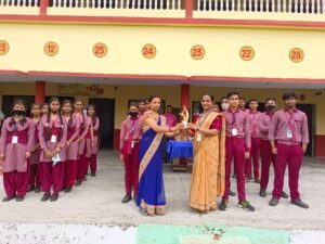सम्मान रूपी स्टार पाकर हर्षित हो गये सेंट जोसेफ स्कूल के विद्यार्थियों और टीचर्स के चेहरे 2 IMG 20220404 WA0016