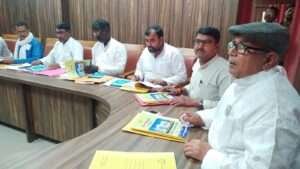 नगर निगम, गोरखपुर के मा0 कार्यकारिणी समिति की 20वीं व 21वीं बैठक महापौर की अध्यक्षता में सम्पन्न 1 IMG 20220416 WA0059