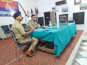 थानों पर मालो के निस्तारण के लिए हेड मुहर्रिर,आरक्षी मुहर्रिर के साथ एसपी नार्थ ने की बैठक 1 IMG 20220418 WA0081