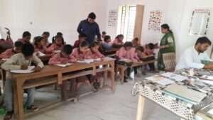 परिषदीय विद्यालयो मे बच्चो की ओएम आर शीट से हुआ सम्पन परीक्षा 1 IMG 20220427 WA0034