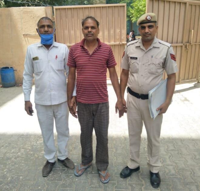क्राइम ब्रांच पीओ स्टाफ की टीम ने 4 वर्षों से फरार चल रहे आरोपी को किया गिरफ्तार 1 IMG 20220607 WA0012 1