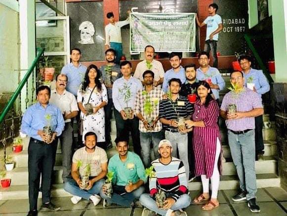 आओ पेड़ लगाए अभियान के तहत हुआ पौधा वितरण व पौधरोपण 1 IMG 20220625 WA0001