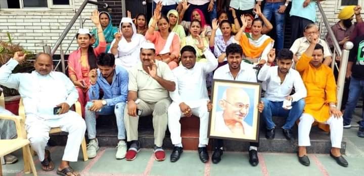 फरीदाबाद - कांग्रेसियों ने पूर्व विधायक शारदा राठौर के कार्यक्रम का किया बहिष्कार 1 IMG 20220628 WA0005