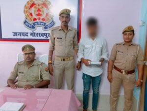 मोबाइल लुटेरे को कोतवाली पुलिस ने किया गिरफ्तार 1 IMG 20220724 WA0051