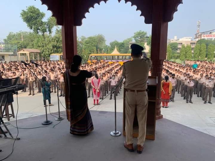 आजादी के अमृत महोत्सव के अंतर्गत अग्रवाल स्कूल में छात्रों को नशा मुक्ति तथा नैतिक मूल्यों के प्रति किया जागरूक 1 img 20220708 wa00096598222578337404156