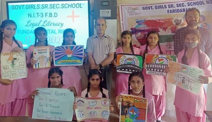 फरीदाबाद - गवर्नमेंट गर्ल्स सीनियर सेकेंडरी स्कूल के प्रांगण में छात्राओं को मौलिक अधिकारों के प्रति जागरूक किया 1 img 20220717 wa00071708140708702256033
