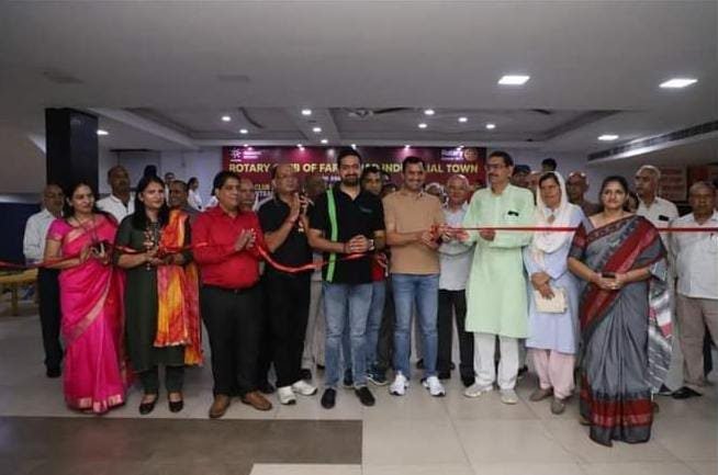 फरीदाबाद - रक्तदान समय की जरूरत इससे बड़ा कोई दान नहीं,रोटरी का कार्य उल्लेखनीय:यशपाल यादव 1 img 20220718 wa0007847725843488283373