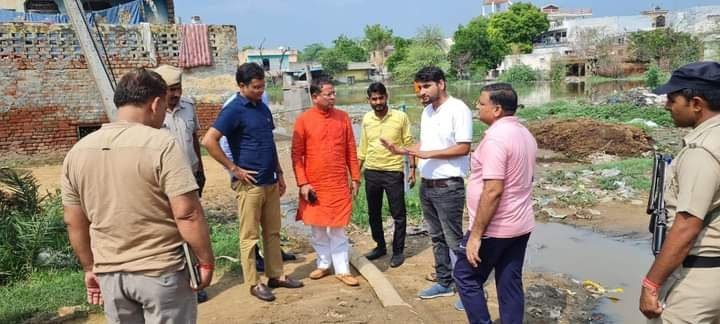 फरीदाबाद - विधायक राजेश नागर की मांग पर तिगांव दौरे के दौरान जिला उपायुक्त जितेन्द्र यादव ने दिए आदेश 1 img 20220724 wa00394332439320781895611