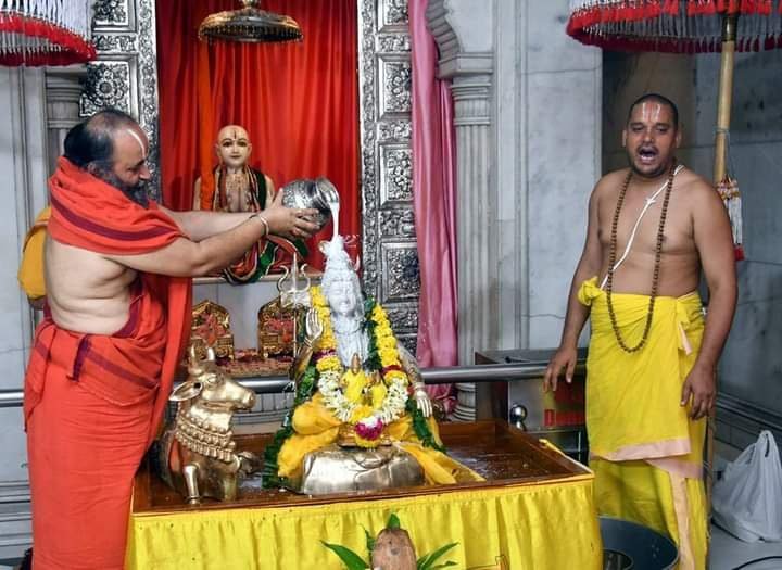 फरीदाबाद - बम भोले के उद्घोष के साथ दिव्यधाम में मनाई शिवरात्रि 1 img 20220727 wa00081187415592424330821