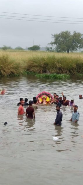 123 दुर्गा प्रतिमाओं का विसर्जन शांतिपूर्ण व्यवस्था में हुआ संपन्न 2 37