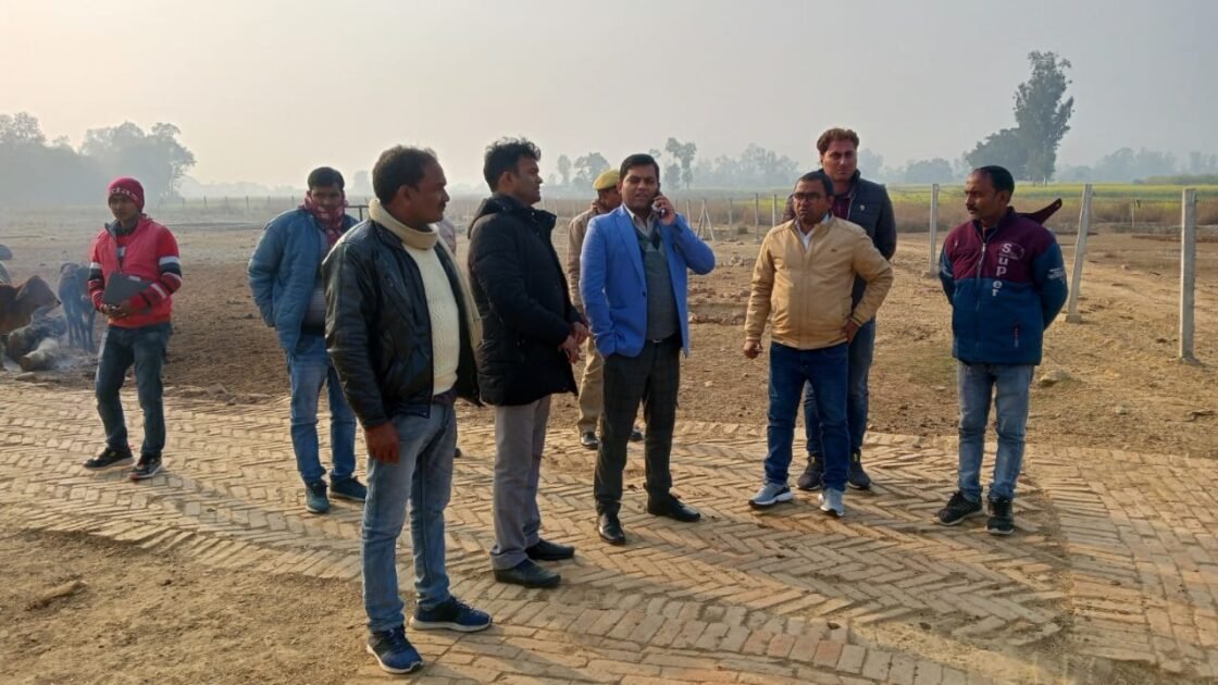 भीटी खड़हरा गौशाला का एसडीएम भीटी सचिन कुमार यादव ने किया औचक निरीक्षण 2 c521bfad c129 4c03 be03 7c3f8a77986a