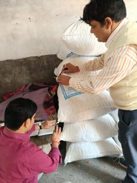 देवरिया(सू0वि0)-आगामी होली पर्व के अवसर पर खाद्य एवं पेय पदार्थों में अपमिश्रण की रोकथाम हेतु विशेष अभियान 2 2