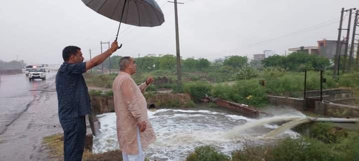 बेमौसमी बरसात से नही आने दी जाएगी लोगों को जल भराव से परेशानी:मूलचंद शर्मा 2 033c74dc 9751 4999 bf07 dab965326327