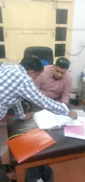 "सीएमएचओ डॉ सीपी गोस्वामी ने 8 सोनोग्राफी सेन्टर व निजी हॉस्पीटलो का आकस्मिक निरीक्षण किया" 2 WhatsApp Image 2024 06 23 at 6.08.12 PM