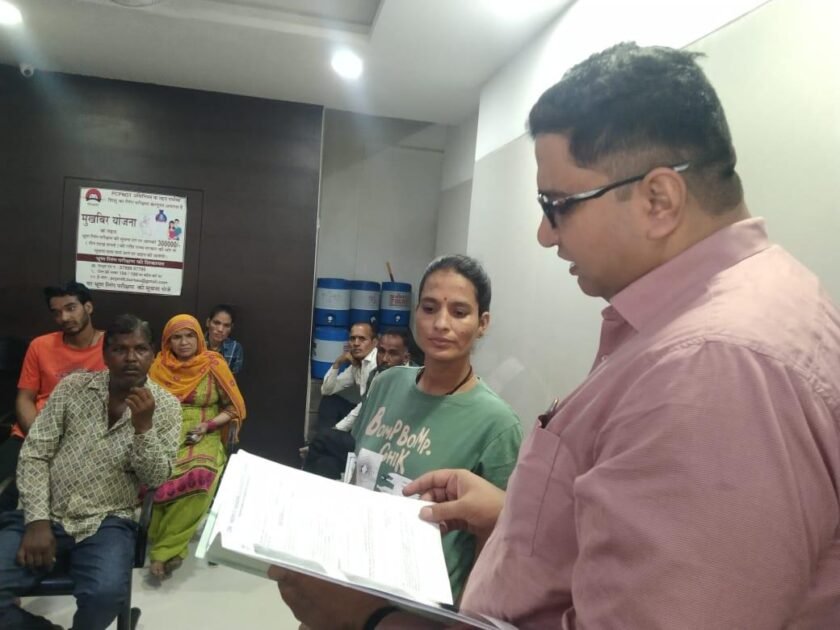 "सीएमएचओ डॉ सीपी गोस्वामी ने 8 सोनोग्राफी सेन्टर व निजी हॉस्पीटलो का आकस्मिक निरीक्षण किया" 3 WhatsApp Image 2024 06 23 at 6.08.13 PM