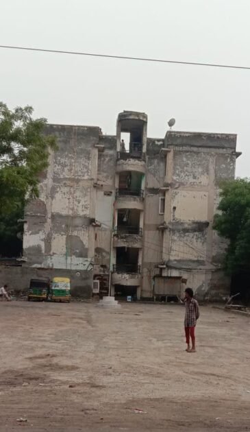 आशियाना फ्लैट में चाकू से महिला का गला काटा 2 WhatsApp Image 2024 07 19 at 7.40.25 PM