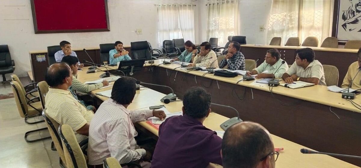 जिला स्तरीय निष्पादक समिति की बैठक संपन्न 2 WhatsApp Image 2024 07 29 at 10.31.34 PM