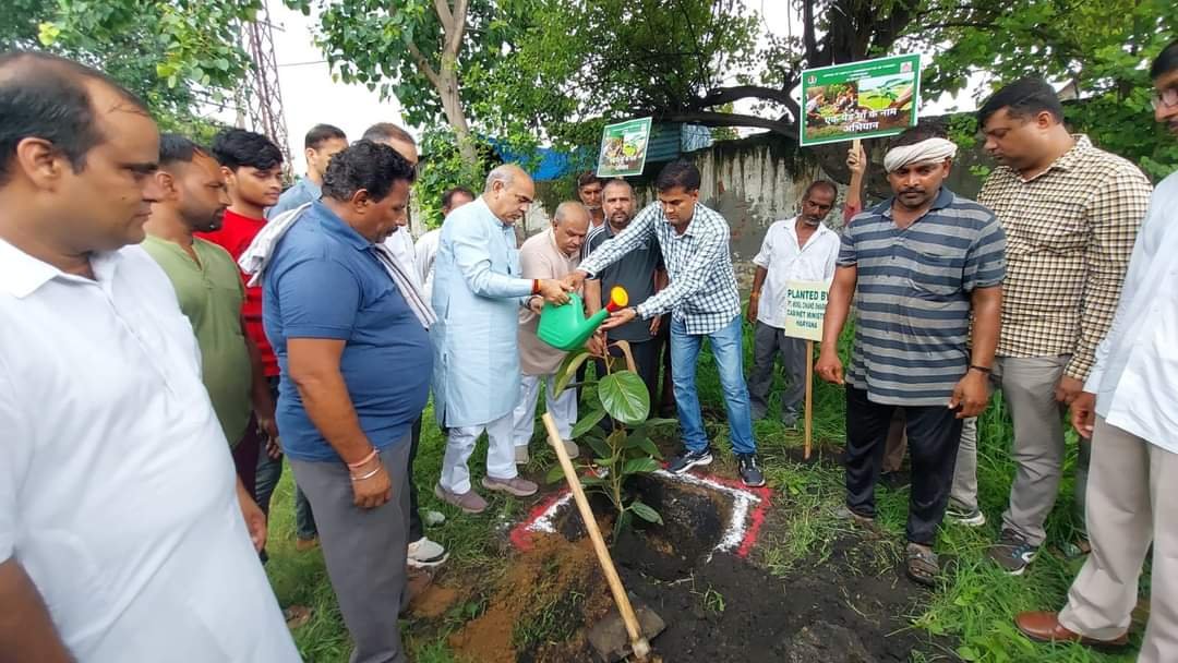 प्रदेश सरकार कर रही है प्रधानमंत्री नरेंद्र मोदी के सपनों को पूरा:मूलचंद शर्मा 2 WhatsApp Image 2024 08 02 at 6.43.07 PM