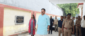 गाजीपुर - ध्यान दे अफसर अराजकता फैलाने वालो को सिखाये सबक हर गरीब व लाभार्थी संतृप्त हो :रविन्द्र जायसवाल 2 Screenshot 20241019 110159