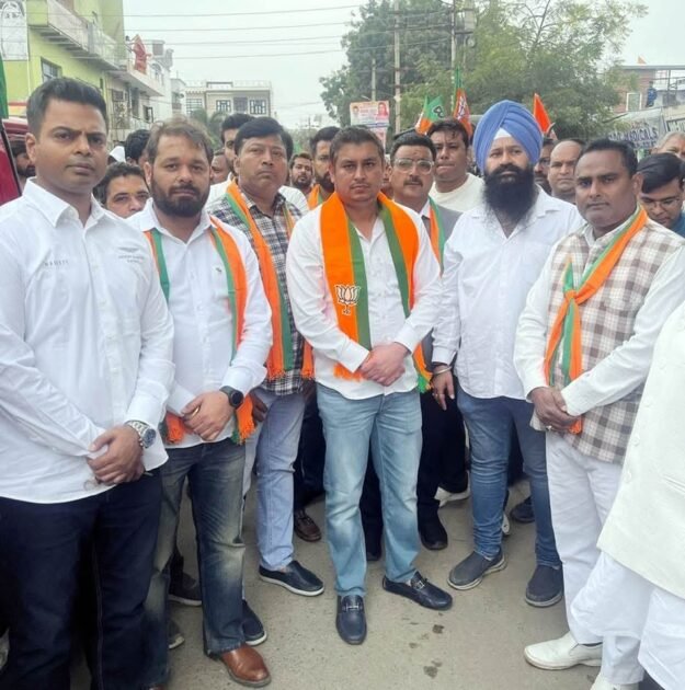 निगम चुनाव में भाजपा का मजबूत चेहरा बनकर उभरे गोल्डी अरोड़ा 1 IMG 20250228 WA0006