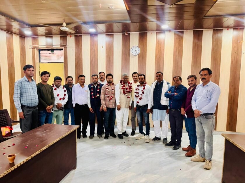 नेशनल यूनियन ऑफ जनरलिस्ट तहसील रुदौली इकाई की वार्षिक बैठक संपन्न 2 WhatsApp Image 2025 02 23 at 5.13.57 PM scaled