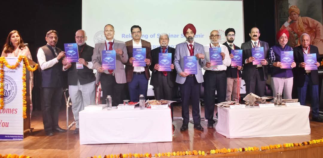 जे.सी. बोस विश्वविद्यालय और इंस्टीट्यूशन ऑफ इंजीनियर्स द्वारा ‘फ्लेक्सिबल इलेक्ट्रॉनिक्स’ पर दो दिवसीय संगोष्ठी का आयोजन 1 IMG 20250308 WA0004