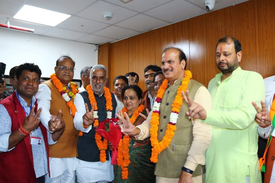 देश में सबसे बड़ी जीत दिलाने के लिए फरीदाबाद की देवतुल्य जनता का आभार: प्रवीण बत्रा जोशी 1 IMG 20250313 WA0000