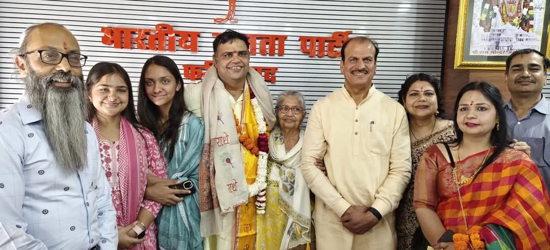 माता-पिता का आशीर्वाद और परिवार का सहयोग ही मेरी ताकत: पंकज रामपाल 2 WhatsApp Image 2025 03 30 at 10.21.08 PM