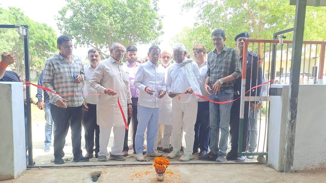 मंत्री राजेश नागर ने बांके बिहारी गौशाला में नवनिर्मित गौशाला शेड का किया उद्घाटन 2 WhatsApp Image 2025 04 13 at 5.00.18 PM