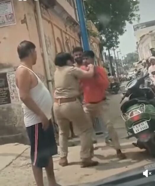अयोध्या में महिला दरोगा द्वारा रिक्शा चालक को थप्पड़ मारते हुए वायरल वीडियो