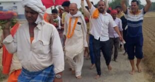 देवरिया में डीह बाबा की विवाह यात्रा का भव्य दृश्य