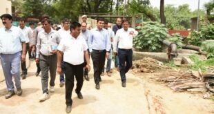 उपायुक्त विक्रम सिंह द्वारा जलभराव स्थलों का निरीक्षण