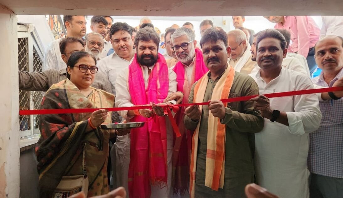 बलिया में आपातकाल की 50वीं वर्षगांठ पर गोष्ठी और प्रदर्शनी आयोजित