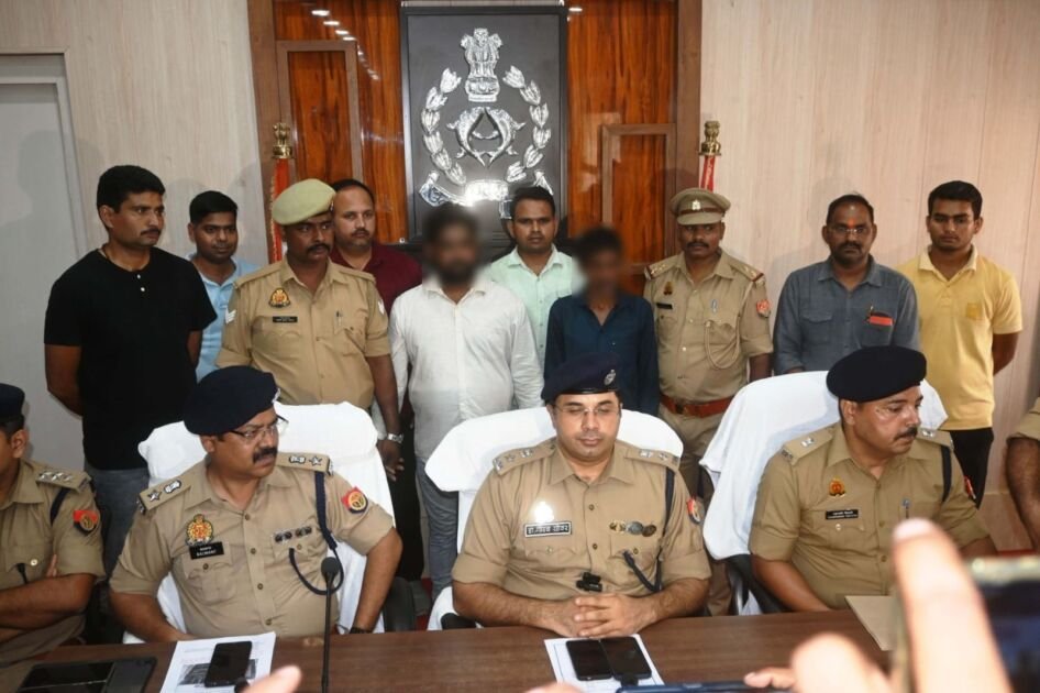 मवई लूट कांड में गिरफ्तार आरोपी
