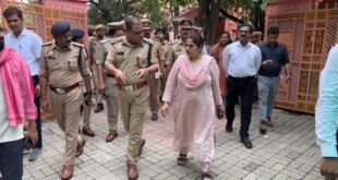 मीरजापुर में गुरु पूर्णिमा की तैयारी के लिए प्रशासन द्वारा सक्तेशगढ़ आश्रम का निरीक्षण