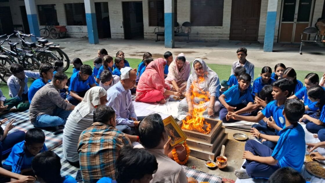 फरीदाबाद में डॉ. रघुनाथ राय की पुण्यतिथि पर श्रद्धांजलि सभा
