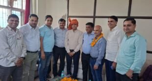 फरीदाबाद में मीडिया कोऑर्डिनेटर मुकेश वशिष्ठ का पत्रकारों द्वारा स्वागत