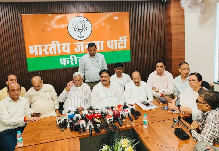 फरीदाबाद में विभाजन विभीषिका स्मृति दिवस का कार्यक्रम