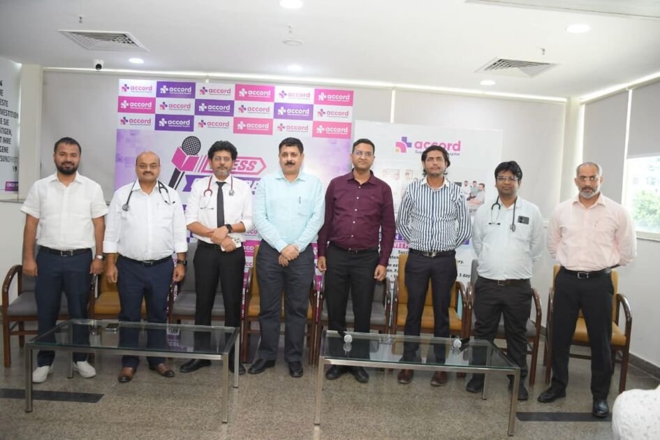 फरीदाबाद के एकॉर्ड अस्पताल में नई तकनीक से ब्रेन ट्यूमर का सफल ऑपरेशन