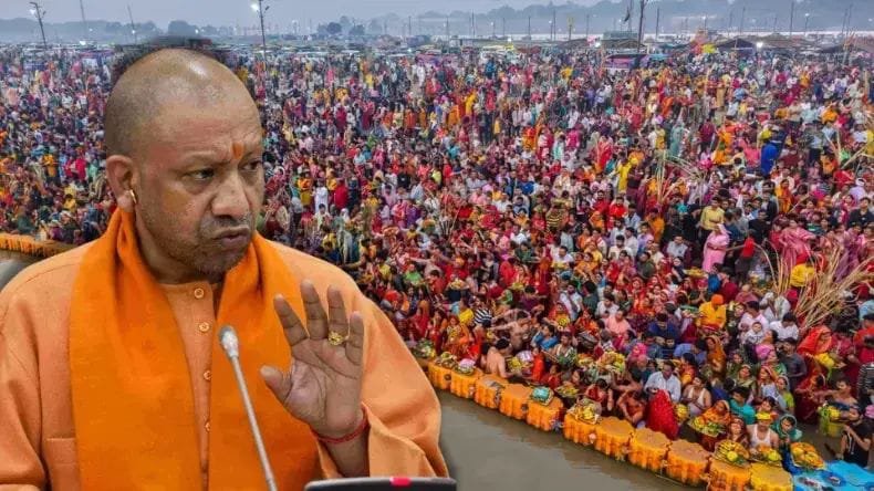 मुख्यमंत्री योगी आदित्यनाथ कोटेदारी व्यवस्था खत्म करने की घोषणा करते हुए