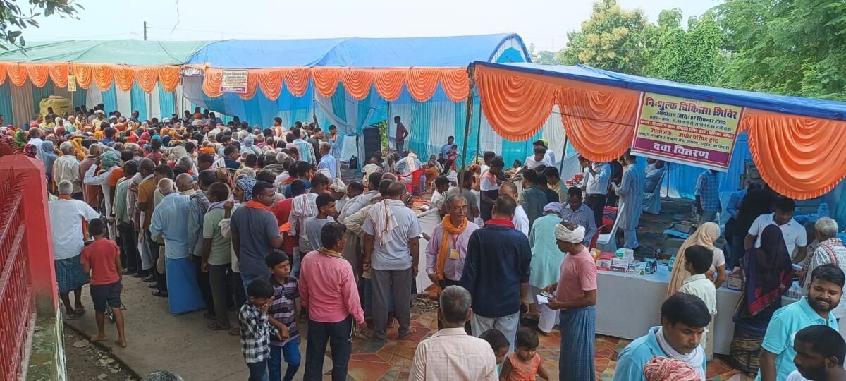 बलिया में अघोर संत समाधि पर भव्य भंडारा और निःशुल्क स्वास्थ्य शिविर
