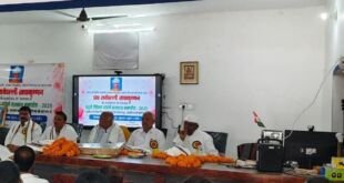 सलेमपुर बीआरसी परिसर में सर्वपल्ली राधाकृष्णन जयंती पर शिक्षकों का सम्मान समारोह