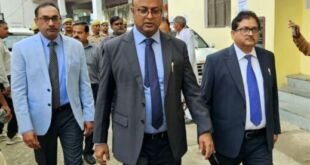 बलिया में राष्ट्रीय लोक अदालत के उद्घाटन समारोह का दृश्य