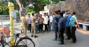 साइबर क्राइम थाना मीरजापुर द्वारा नारघाट और वासलीगंज में आमजन को साइबर अपराध से बचाव की जानकारी दी गई