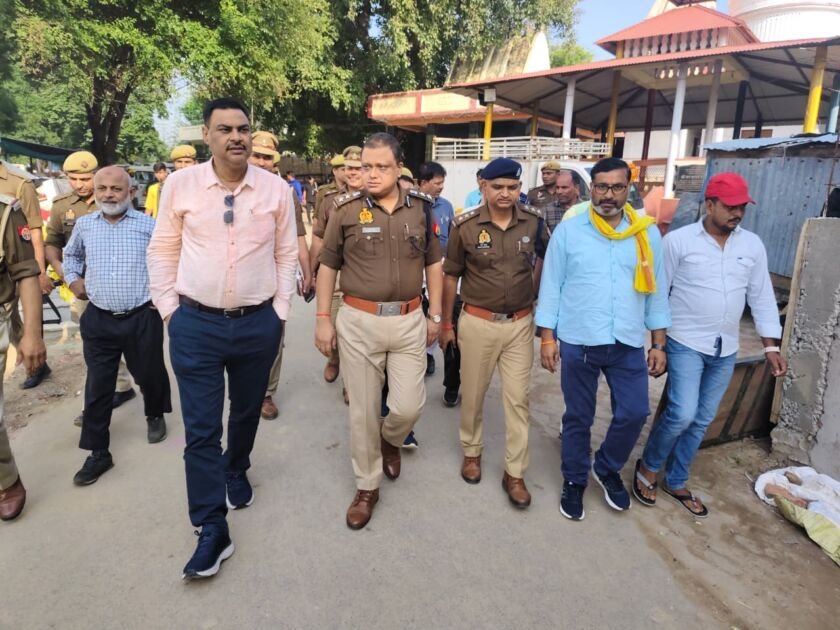 कार्तिक पूर्णिमा स्नान हेतु मीरजापुर गंगा घाटों पर सुरक्षा व्यवस्था