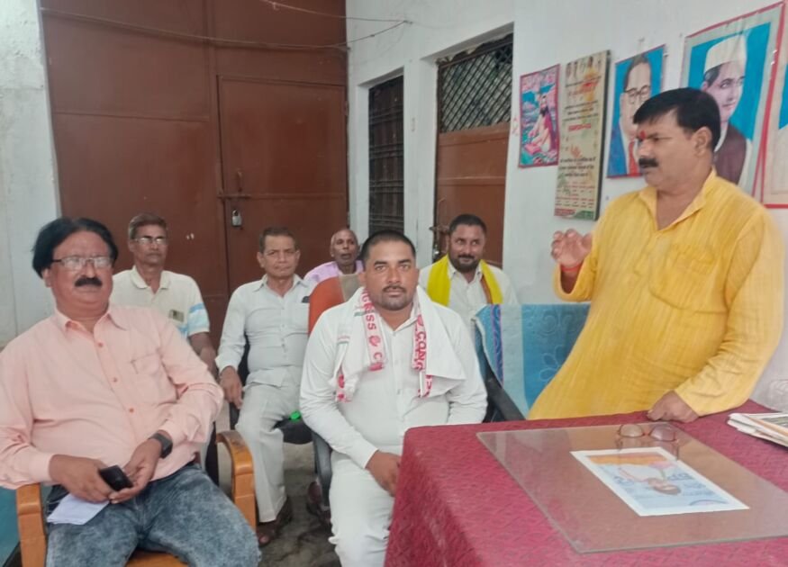 सलेमपुर /देवरिया - युवाओं के बल पर पूरे देश में लहरायेगी कांग्रेस अपना परचम - डॉ धर्मेन्द्र पांडेय 1 IMG 20250808 WA0045