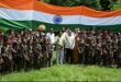 80 फीट लंबे तिरंगे के साथ आये छात्रों को मंत्री राजेश नागर ने दी बधाई 39 IMG 20260813 WA0004